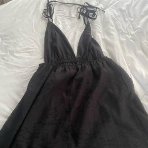 Black floral dress (Never Worn)
